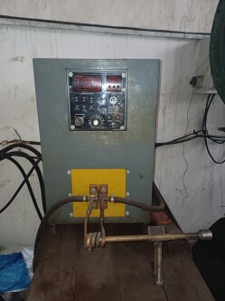 ​​کوره القایی 30 کیلووات برند تهران القا - مهدی آرمیده - کارخانجات تهران