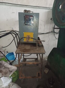 کوره القایی 30 کیلووات برند تهران القا - مهدی آرمیده - کارخانجات تهران