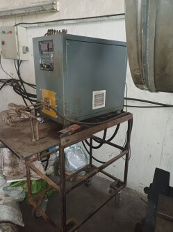 کوره القایی 30 کیلووات برند تهران القا - مهدی آرمیده - کارخانجات تهران