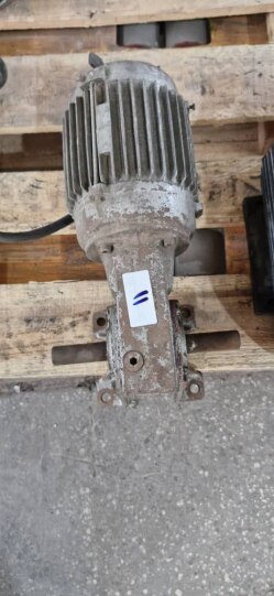 ​ دینام گریبکس شماره 11 - مهدی آرمیده - کارخانجات تهران