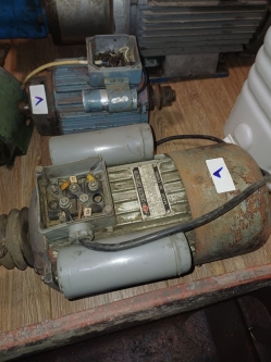 دینام 1/5 کیلووات تک فاز ساخت چین - مهدی آرمیده - کارخانجات تهران