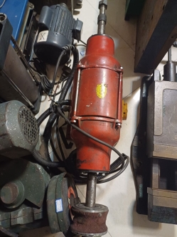 ​سنگ پرداخت رومیزی برند محک - مهدی آرمیده - کارخانجات تهران