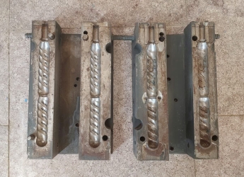 ​ قالب نوشمک - مهدی آرمیده - کارخانجات تهران