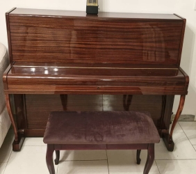 ​پیانو نوستالژی و زیر خاکی برند FINGER آلمان - مهدی آرمیده - کارخانجات تهران