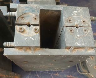  قالب نوشمک - مهدی آرمیده - کارخانجات تهران