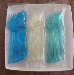 چنگال پلاستیک طرح کوشا در 3 رنگ آبی -زرد -سبز - مهدی آرمیده - کارخانجات تهران