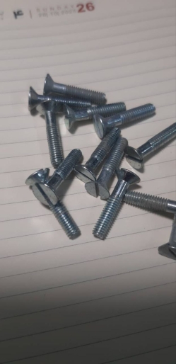 ​ حدود 600 هزار عدد پیچ 2 سو - مهدی آرمیده - کارخانجات تهران