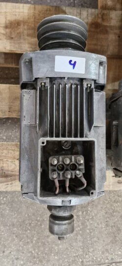 ​دینام موتوژن تبریز شماره 6 - مهدی آرمیده - کارخانجات تهران