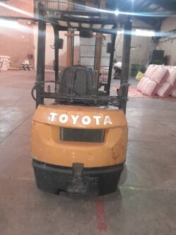​لیفتراک تویوتا  1/5 تن F7 - مهدی آرمیده - کارخانجات تهران