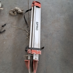 سه پایه دوربین چوبی 4 متر استاندارد برند Trimble اصلی - مهدی آرمیده - کارخانجات تهران