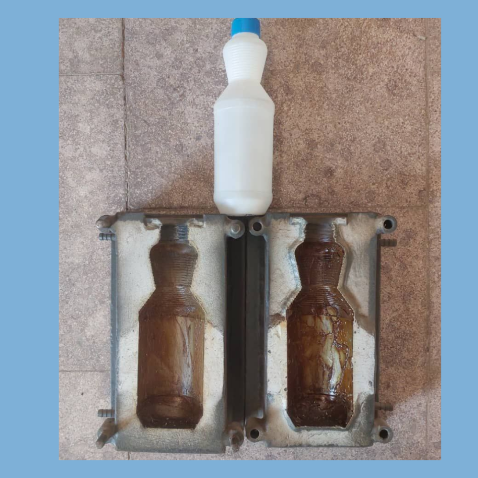 قالب مایع تمیز کننده و سفید کننده 750 سی سی 