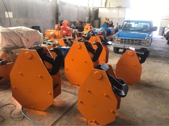 قلاب دو شاخه (لنگری) آلمانی - مهدی آرمیده - کارخانجات تهران