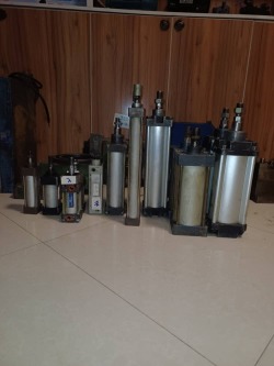 جک پنوماتیک هم چینی و هم ایرانی درجه 1 - مهدی آرمیده - کارخانجات تهران