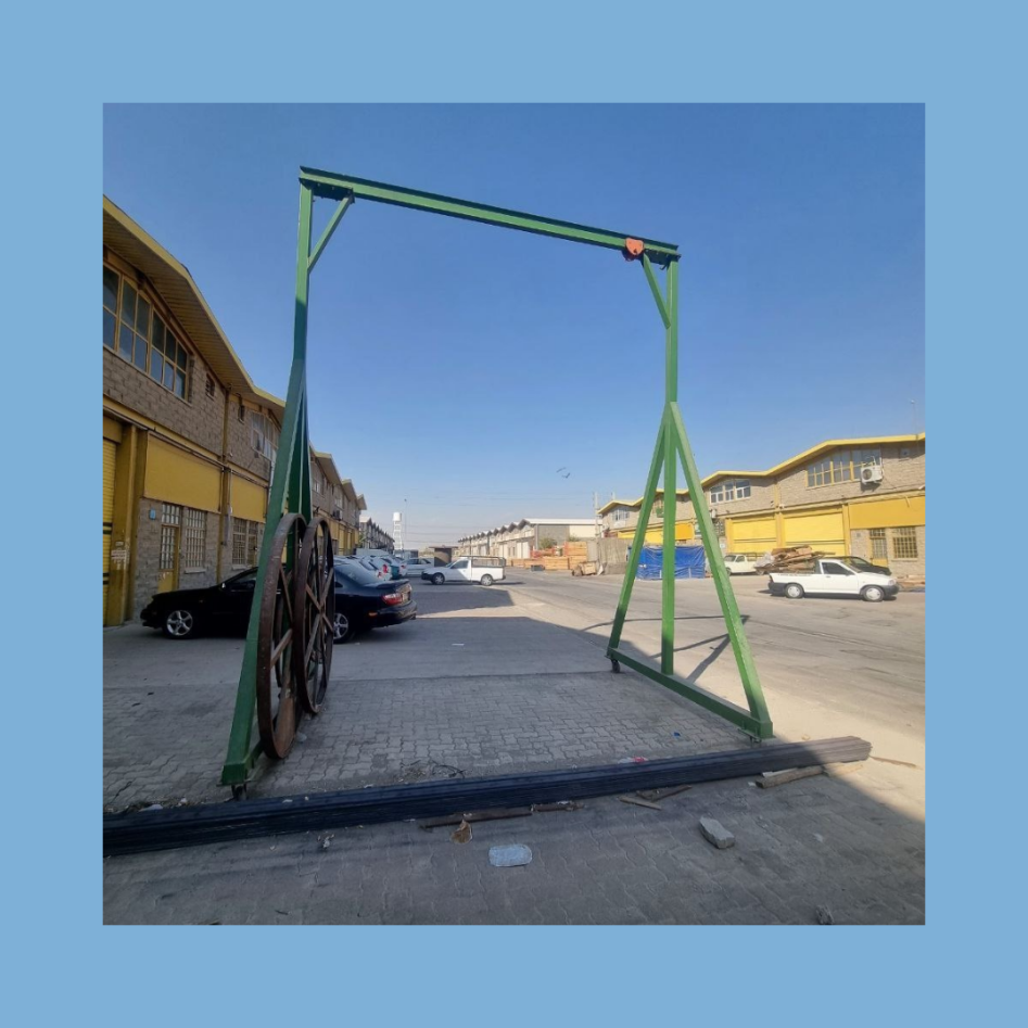 جرثقیل دروازه ایی چرخ دار