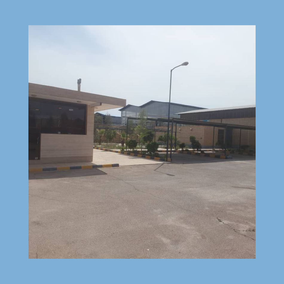 کارخانه فروشی اصفهان مورچه خورد