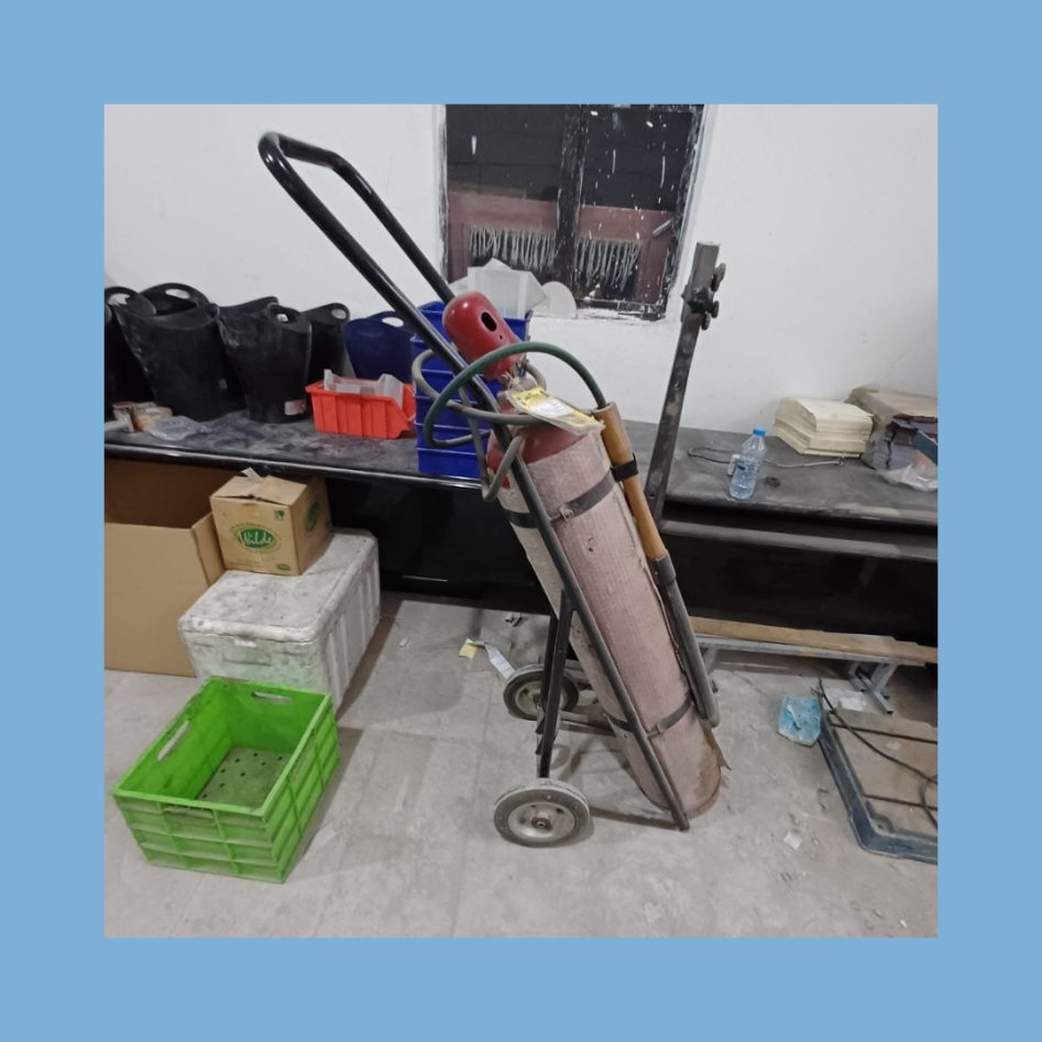 ​کپسول اتش نشانی 30 کیلویی با چرخ