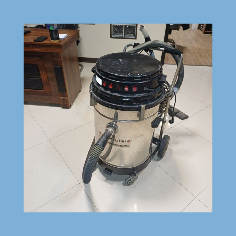 جارو برقی 2 کاره آب و خاک برند نور آیین 