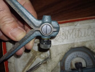 گونیا مرکب برند میتوتویو ژاپن اصل - مهدی آرمیده - کارخانجات تهران