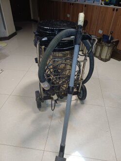 جارو برقی 2 کاره آب و خاک برند نور آیین - مهدی آرمیده - کارخانجات تهران