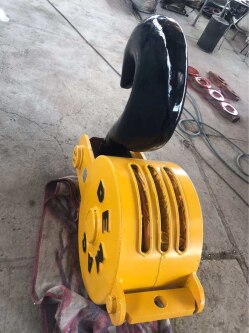 قلاب 60 تن DEMAG آلمان فابریک - مهدی آرمیده - کارخانجات تهران