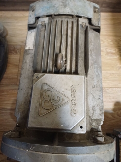 ​الکتروموتور 7/5 یا 10 اسب - مهدی آرمیده - کارخانجات تهران