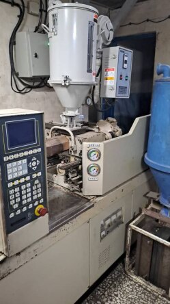 تزریق پلاستیک 75 تن چینی برند هایدا - مهدی ارمیده - کارخانجات تهران