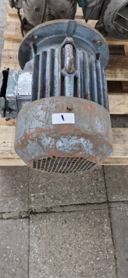 ​دینام دریل سایز بزرگ سیم پیچ فابریک مس - مهدی آرمیده - کارخانجات تهران