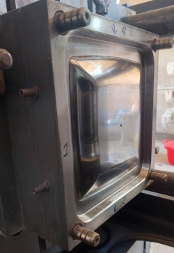 ​قالب بشقاب طرح کوشا 24 سانتیمتری راگا گرم - مهدی آرمیده - کارخانجات تهران