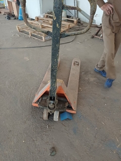 ​جك پالت 3 تنی برند kmc چینی - مهدی آرمیده - کارخانجات تهران