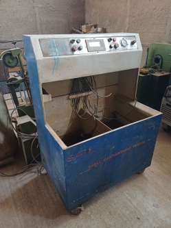 ​ بدنه دستگاه تستر شیرآلات پنوماتیک با کنترول - مهدی آرمیده - کارخانجات تهران