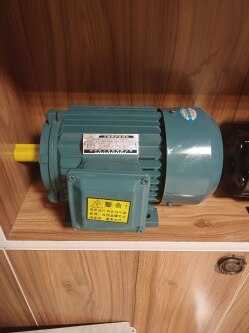 الکترو موتور چینی 3 فاز - مهدی آرمیده - کارخانجات تهران