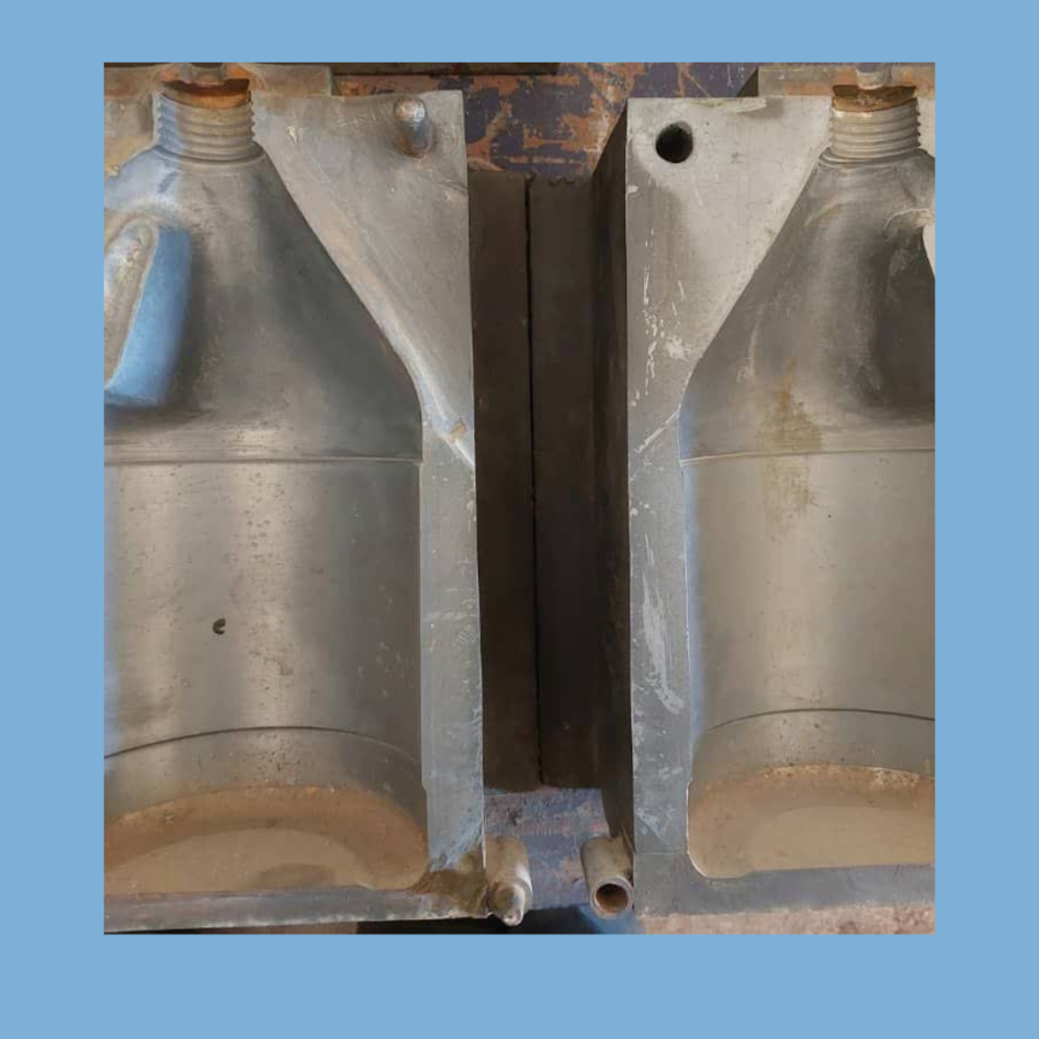 ​قالب 4 لیتری سفید کننده 