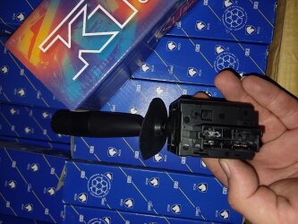 500 عدد دسته برف پاک کن خانواده پژو - مهدی آرمیده - کارخانجات تهران